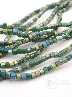 Șir de cuburi de cristal ~2mm gaură de arc 0.5mm ~190 pcs ~43cm 1 buc 342578