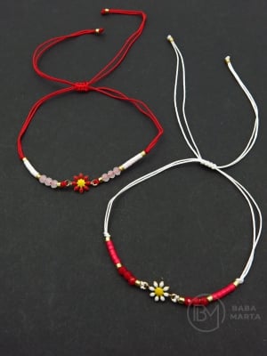 Mărgele Martenitsa cu flori metallice și sticlă, 12 bucăți, 104097
