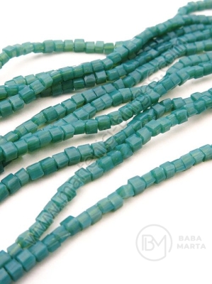 Șir de cuburi de cristal ~2mm gaură solidă 0.5mm ~190 pcs ~43cm 1 buc 342579