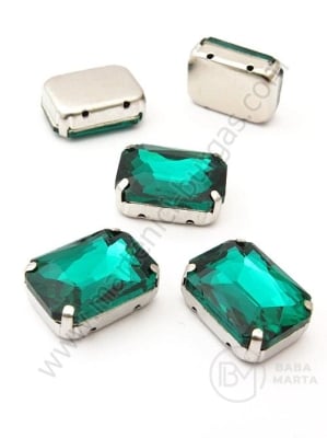 Placă de sticlă (cristal) 13x18mm verde în cutie metalică 1 pachet 2 buc 151526