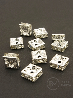 Pătrate din alamă 8x8x3mm cu cristale 10 bucăți 301412