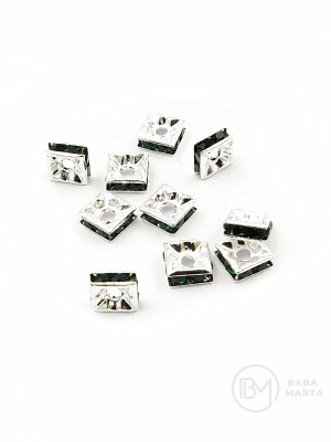 Pătrate din alamă 6x6x3mm cu cristale verde închis 10 bucăți 301434