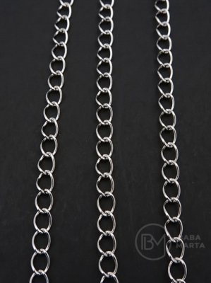 Lanț din inox (304) 4x3x0.6mm color argintie 1 metru 302225