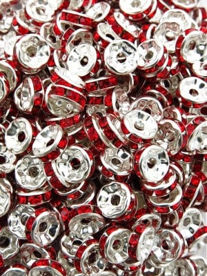 Șaibă albă 8x3.5mm cristale roșii gaură 1.8mm 1000 bucăți 302252