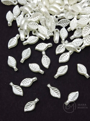 Foaie 10x5mm perlă albă gaură 1mm 40 grame ~630 bucăți 312973