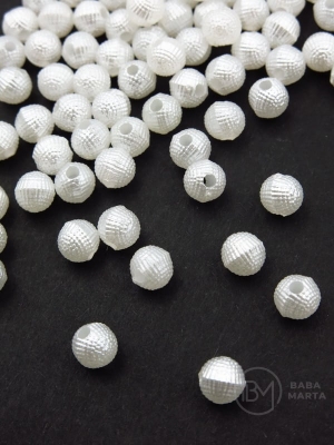 Mărgele 6mm perlă albă în relief gaură 1.5mm 40 grame ~460 bucăți 312974