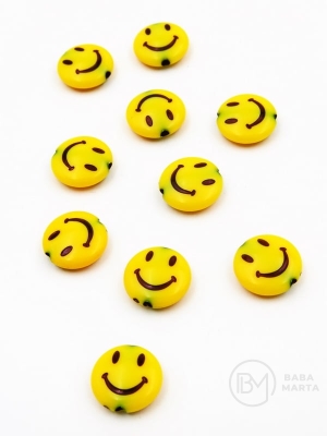 Smile 13x4mm gaură galbenă 1.5mm 40 grame ~75 bucăți 312992