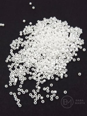 Mărgele de sticlă 2,5x2mm 40grame ~3100 bucăți 331152