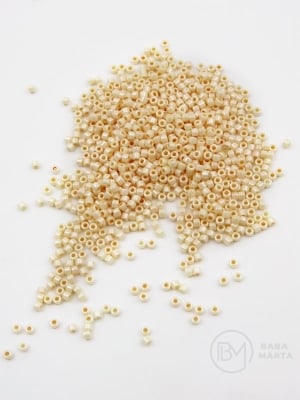 Mărgele de sticlă 2,5x2mm 40grame ~3100 bucăți 331155