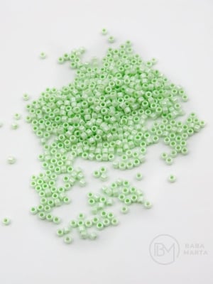 Mărgele de sticlă 2,5x2mm 40grame ~3100 bucăți 331178