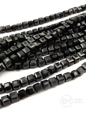 Cub de cristal 6x6mm negru ~97 buc ~56cm 1 șir 342795