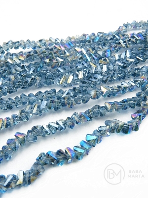 Triunghi de cristal 3x4x3mm arc AB ~33cm ~130 bucăți 1 șir 342819