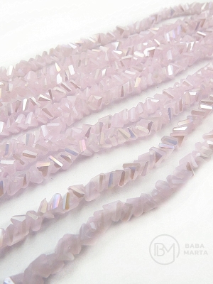 Triunghi de cristal 3x4x3mm arc AB ~33cm ~130 bucăți 1 șir 342821