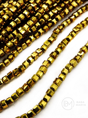 Hematit fațetat pătrat 3x3mm, culoare aurie, grosime 0.8mm, 40cm ~130 buc. 1 brad 353569