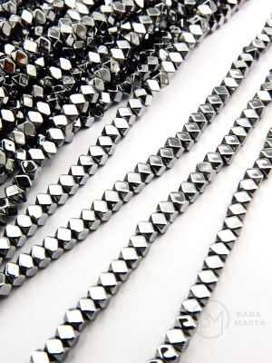 Hematit argintiu 3x2mm, gaură 1mm 40cm ~190 buc 1 brad 353622