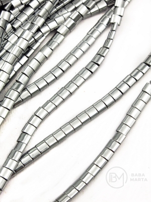 Hematit 4x3x2mm culoare argintie gaură 0.7mm 40cm ~85buc 1 brad 353627
