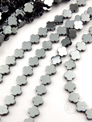 Hematit 6x6x2mm gaură floare 1mm 40cm ~68buc 1 brad 353646