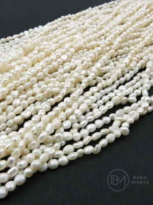 Perlă naturală ~3.9x~3.3mm albă ~35cm ~115 buc 1 șir 355472