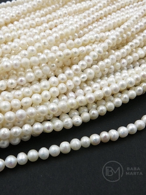 Perlă naturală ~4x~4.2mm albă ~38cm ~97buc 1 șir 355474