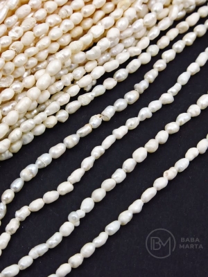 Perlă naturală ~2.5x~3.6mm ~35cm ~95 buc 355713