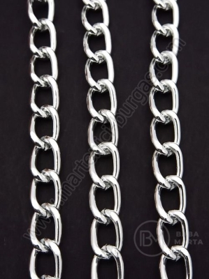 Lanț din aluminiu 6.5x10x1.8mm color argintie 1 meter 302154