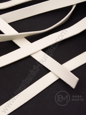 Panglică albă din piele artificială 10x1.5mm 1 metru 421120