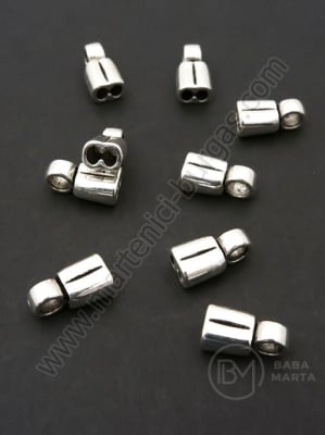 Varf metalic 13x7x5mm culoare argintie gaură 2x3mm 1 pachet 10 buc 308089