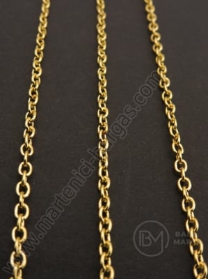 Lanț metalic 3x2x0.5mm culoare aurie 1 metru 301266