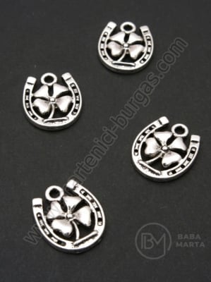 Pandantiv metalic potcoavă 18x15mm cu trifoi 1 pachet 5 buc 306277