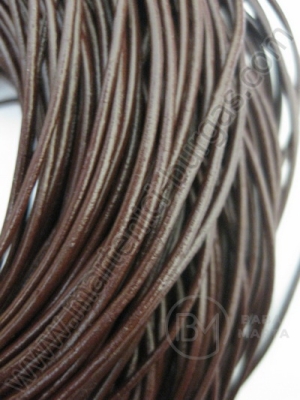 Piele rotundă maro 2mm 1 metru 421116