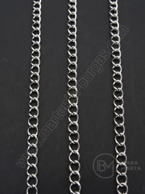 Lanț OȚEL 4.5x3x0.6mm culoare argintie 1 metru 302156