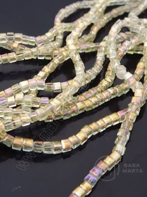 Șir de cuburi de cristal ~2mm gaură de arc 0.5mm ~190 pcs ~43cm 1 buc 342568