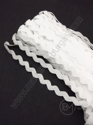 Lățime 5,5 mm alb zig-zag 13 metri 411143