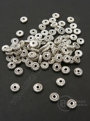 Margele metallice 5x1.5mm culoare argintie gaură 1.4mm 1 pachet 50 buc 308365