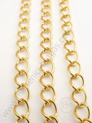 Lanț metalic 7x9x1.5mm culoare aurie 1 metru 301250
