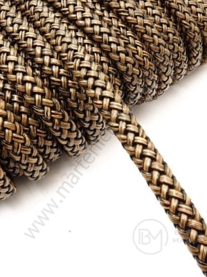 Piele impletita neagra cu banda plata maro 9.5x4.5mm 1 meter 421210