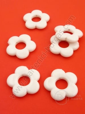 Floare 20mm gaură albă 1.5mm 1 pachet 40g ~55 buc 311859