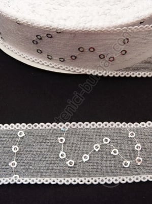 Panglică 26mm albă cu paiete 1 pachet 5 metri 451407