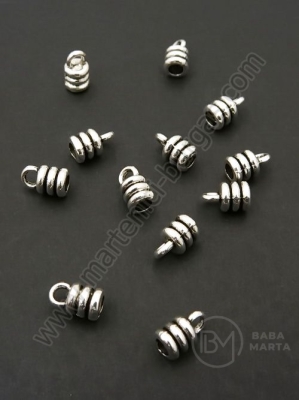Vârf metalic 9x6mm culoare argintie gaură 3mm 1 pachet 20 buc 308086
