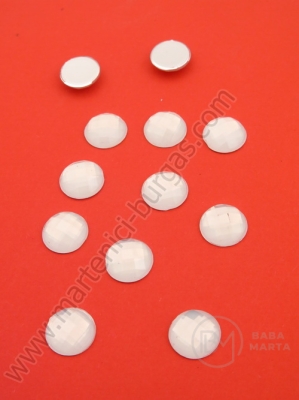 Pietriș acrilic 8mm alb lăptos 1 pachet 50 buc 151331