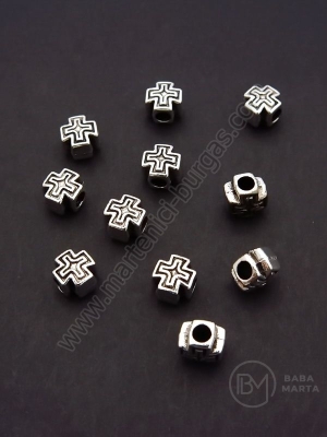Mărgele metallice cruce 6x6x4mm color argintie 1 pachet 20 buc 306547