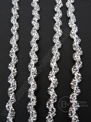 Bandă de șnur argintie 2.5 mm, zig-zag, ~33 meters 411135