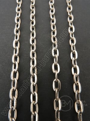 Lanț metalic 3x2.2x0.6mm aplatizat culoare argintie 1 metru 301893