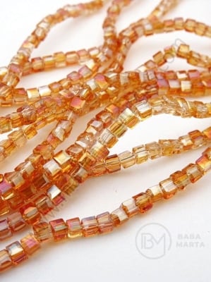 Șir de cuburi de cristal ~2mm gaură de arc 0.5mm ~190 pcs ~43cm 1 buc 342571