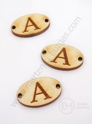 Țiglă de lemn 25x16x3mm litera <b>A</b> gaură 2.5mm 1 paquet 10buc 182240