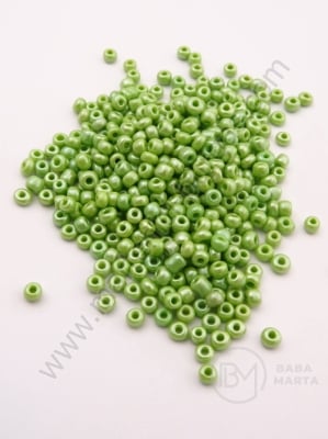 Perlă de sticlă verde deschisă 3mm 50g 333107