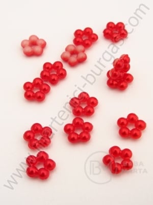 Perlă roșie Floare 7x7x3mm 100 bucăți 151066