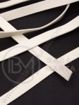 Panglică albă din piele artificială 10x1.5mm 1 metru 421120
