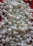 Perlă albă din sticlă 3mm 50g 333075