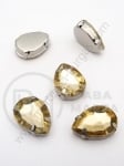 Piatră acrilică aurie 13x18mm în cutie metalică 1 pachet 4 bucăți 151717